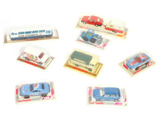 Lot 200 - MAJORETTE (FRANCE) (8)