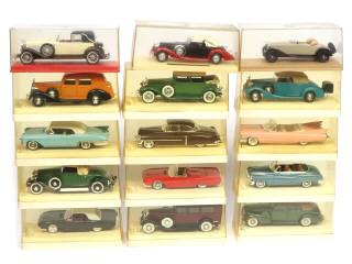 Lot 50 - DIVERS (15)