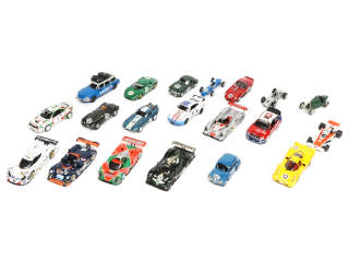Lot 82 - DIVERS (20)