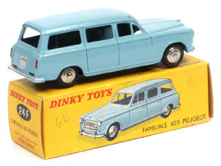 Lot 168 - DINKY TOYS (FRANCE) (1)