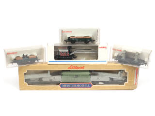 Lot 16 - DIVERS (HO) (5)