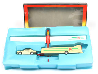 Lot 259 - CORGI TOYS (GB) (1)