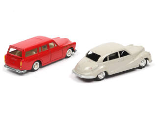 Lot 164 - DIVERS (2)