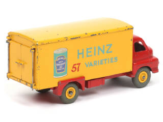 Lot 299 - DINKY TOYS (GB) (1)