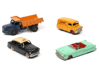 Lot 278 - DINKY TOYS (4)