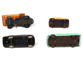 Lot 278 - DINKY TOYS (4)