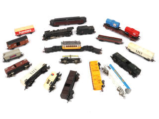 Lot 45 - DIVERS (HO) (1)