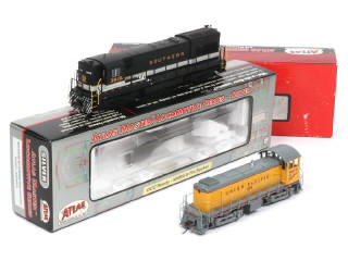 Lot 21 - ATLAS MODEL RAILROAD CO. INC (USA) (2)
