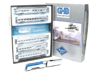 Lot 143 - GHB INTERNATIONAL 'HO' (USA) (4)