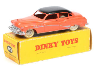 Lot 296 - DINKY TOYS (FRANCE) (1)