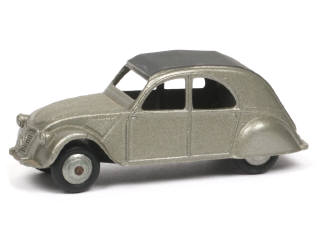 Lot 273 - DINKY TOYS (FRANCE) (1)