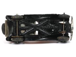 Lot 260 - DINKY TOYS (FRANCE) (1)