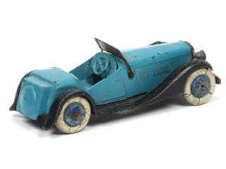 Lot 261 - DINKY TOYS (FRANCE) (1)