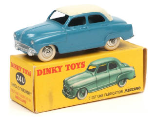 Lot 295 - DINKY TOYS (FRANCE) (1)
