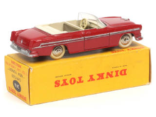 Lot 277 - DINKY TOYS (FRANCE) (1)