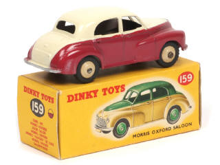 Lot 439 - DINKY TOYS (GB) (1)