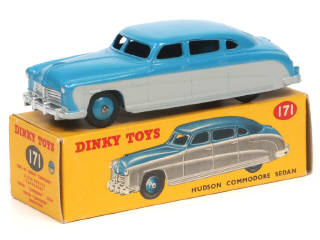 Lot 452 - DINKY TOYS (GB) (1)