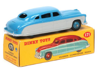 Lot 452 - DINKY TOYS (GB) (1)
