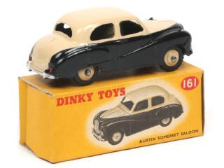 Lot 444 - DINKY TOYS (GB) (1)
