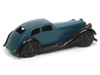 Lot 371 - DINKY TOYS (GB) (1)