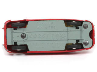 Lot 240 - CORGI TOYS (GB) (1)