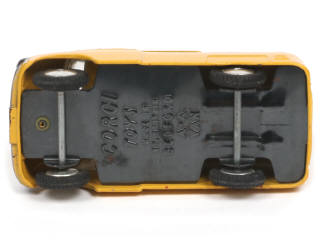 Lot 242 - CORGI TOYS (GB) (1)