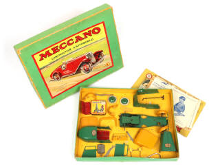 Lot 194 - MECCANO (FRANCE) (1)