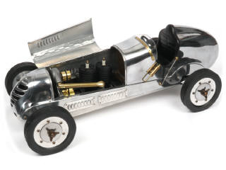 Lot 107 - AUTHENTIC MODELS (CHINE) (1)