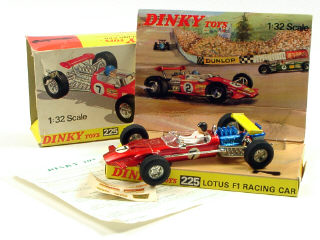 Lot 181 - DINKY TOYS GB (1)