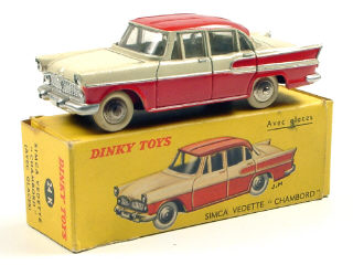 Lot 212 - DINKY TOYS (FRANCE) (1)