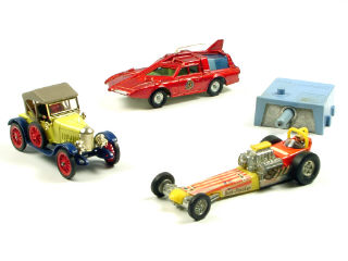 Lot 204 - DINKY TOYS GB (3)