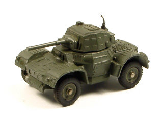 Lot 257 - DINKY TOYS FRANCE (1)
