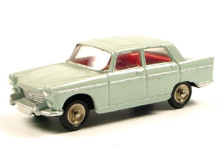 Lot 223 - DINKY TOYS FRANCE (1)