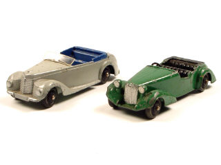 Lot 188 - DINKY TOYS GB (2)