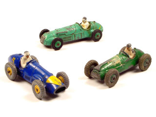 Lot 202 - DINKY TOYS GB (3)
