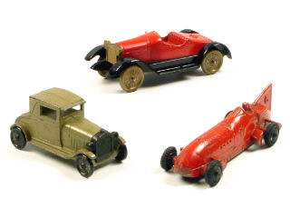 Lot 268 - TOOTSIETOY (USA) (3)