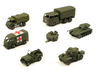 Lot 265 - DINKY TOYS FRANCE (7)