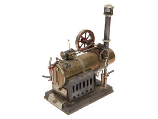 Lot 331 - DIVERS (1)