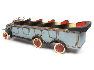 Lot 304 - DIVERS (1)