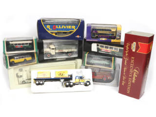 Lot 140 - DIVERS (10)