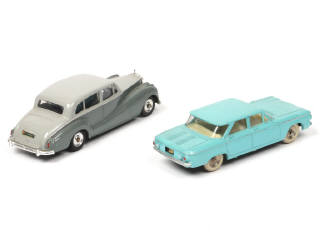 Lot 207 - DINKY TOYS (FRANCE) (2)