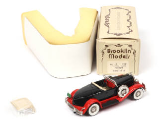 Lot 106 - BROOKLIN MODELS (GB) (1)