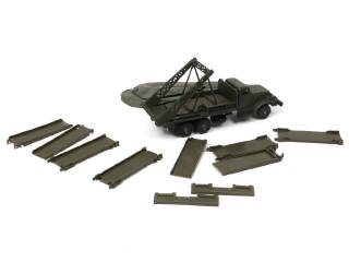 Lot 202 - DINKY TOYS (FRANCE) (1)