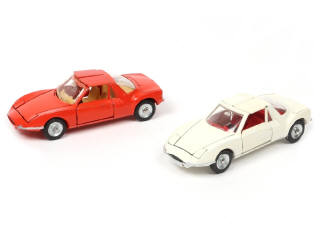 Lot 221 - DINKY TOYS (FRANCE) (2)