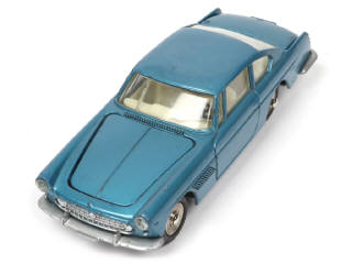 Lot 222 - DINKY TOYS (FRANCE) (3)