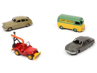 Lot 225 - DINKY TOYS (FRANCE) (4)