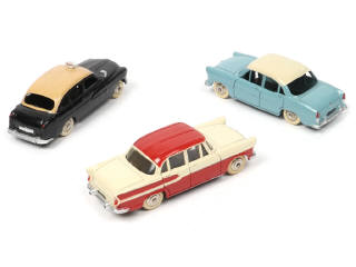 Lot 224 - DINKY TOYS (FRANCE) (3)