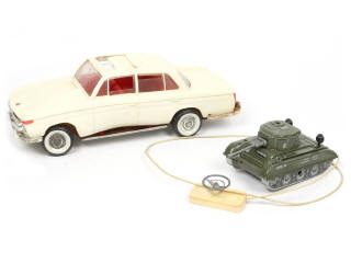 Lot 42 - FRANCE JOUETS (FRANCE) (2)