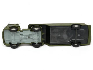 Lot 253 - CORGI TOYS (GB) (1)