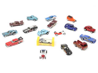 Lot 150 - DIVERS (17)